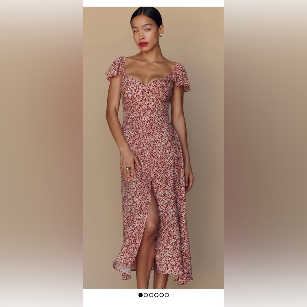 Floral Red Midi Dress with Sweetheart Neckline